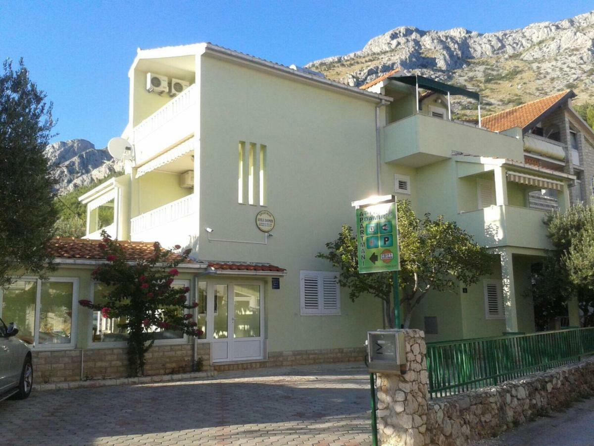Apartmani Atila Damir Omiš Exteriér fotografie