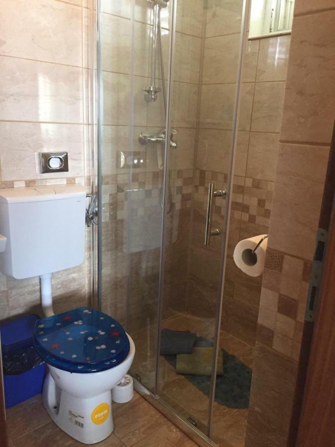 Apartmani Atila Damir Omiš Exteriér fotografie