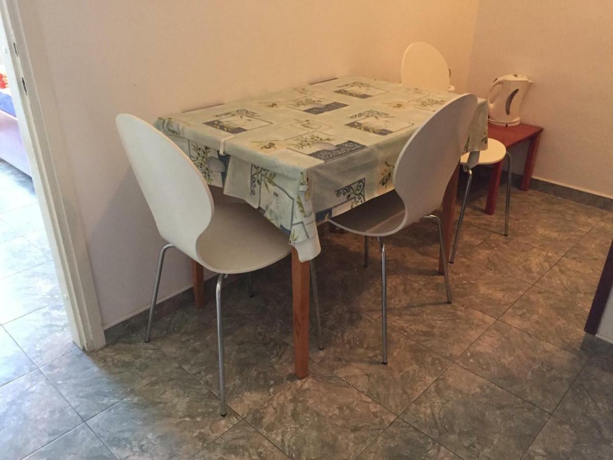Apartmani Atila Damir Omiš Exteriér fotografie